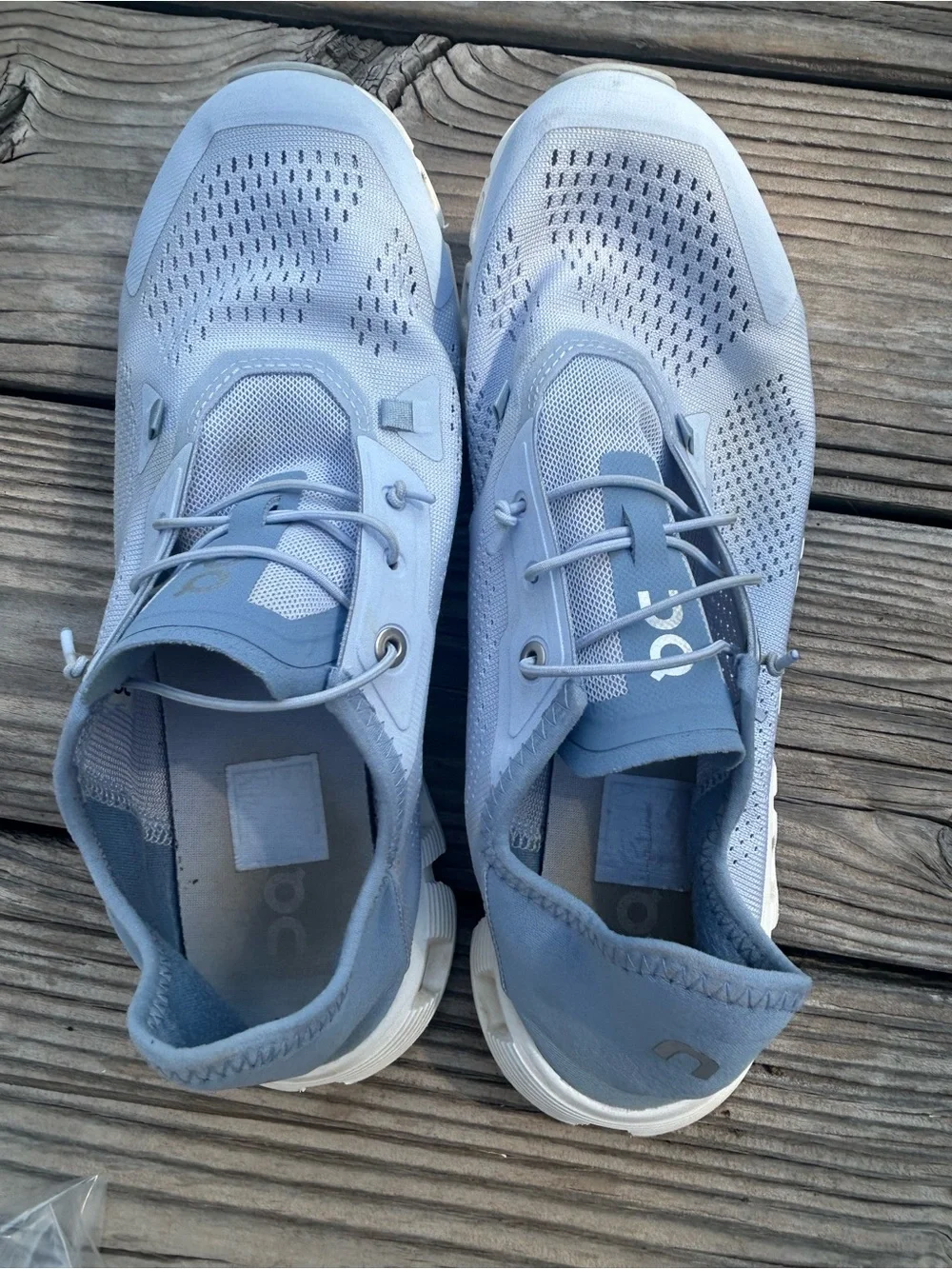 EUC Women’s On Cloud 5 Coast Trail Road Running Shoes Light Blue